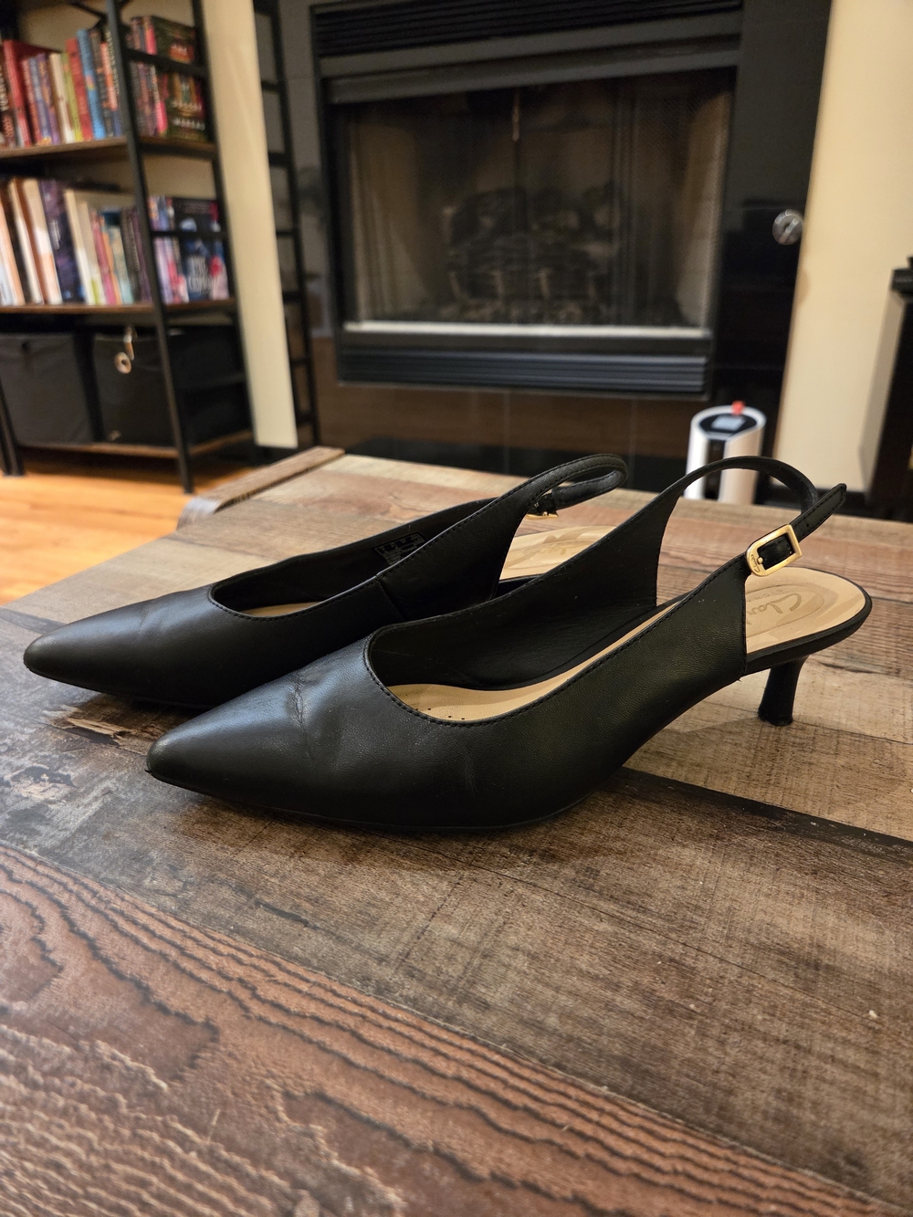 Clarks Black Pointed Slingback Kitten Heels